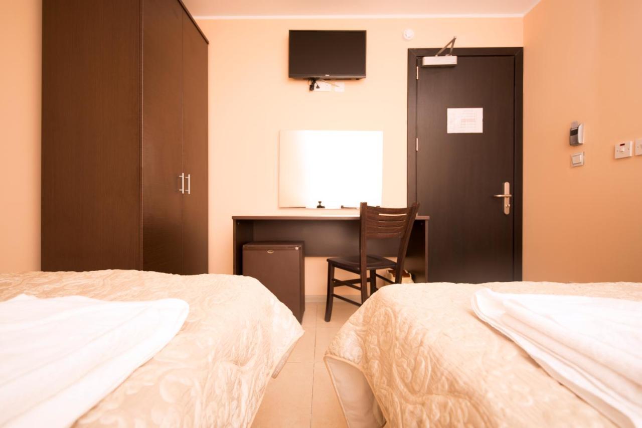 Sogdiana Guest House San Ġiljan Buitenkant foto