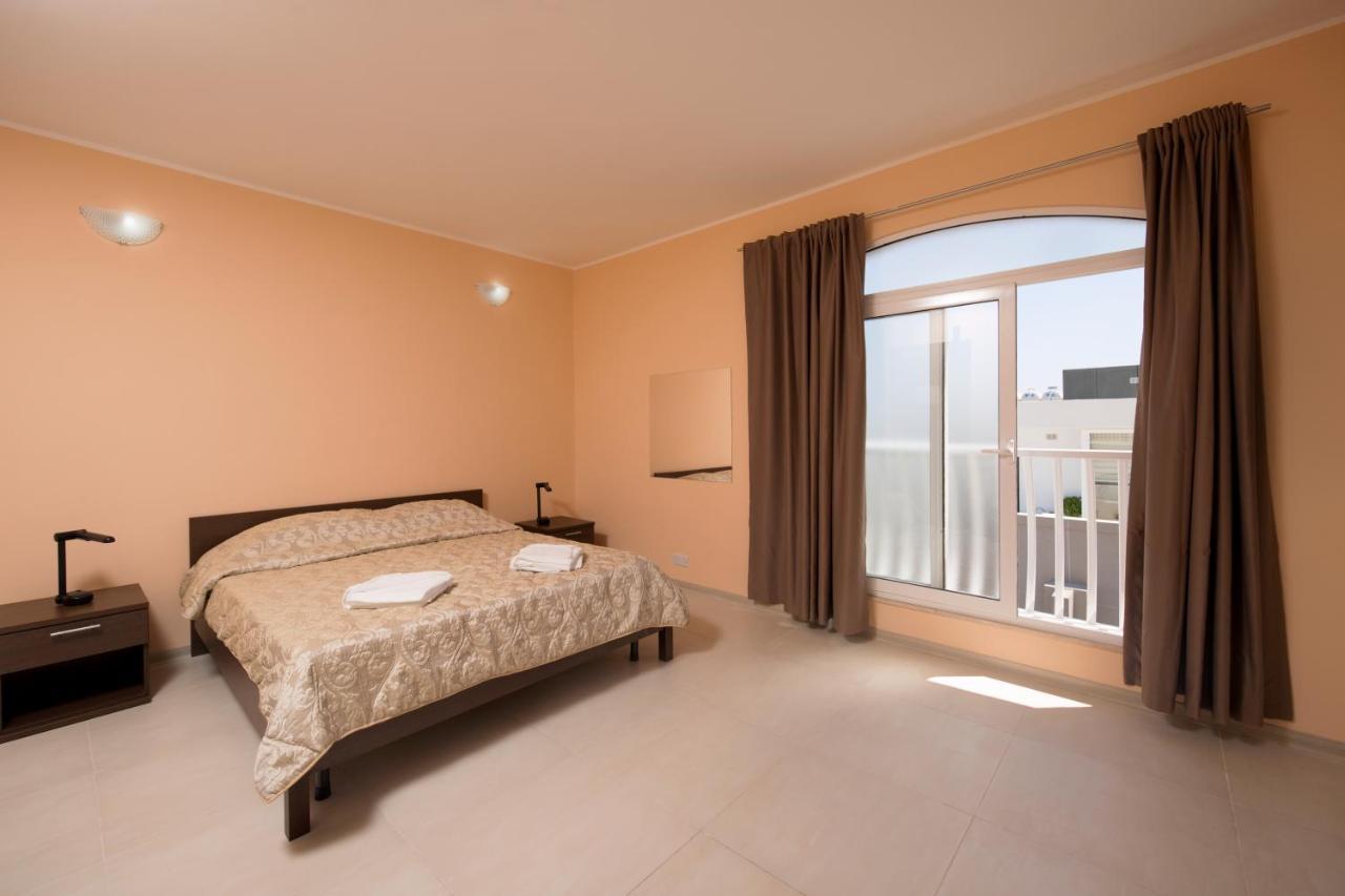 Sogdiana Guest House San Ġiljan Buitenkant foto