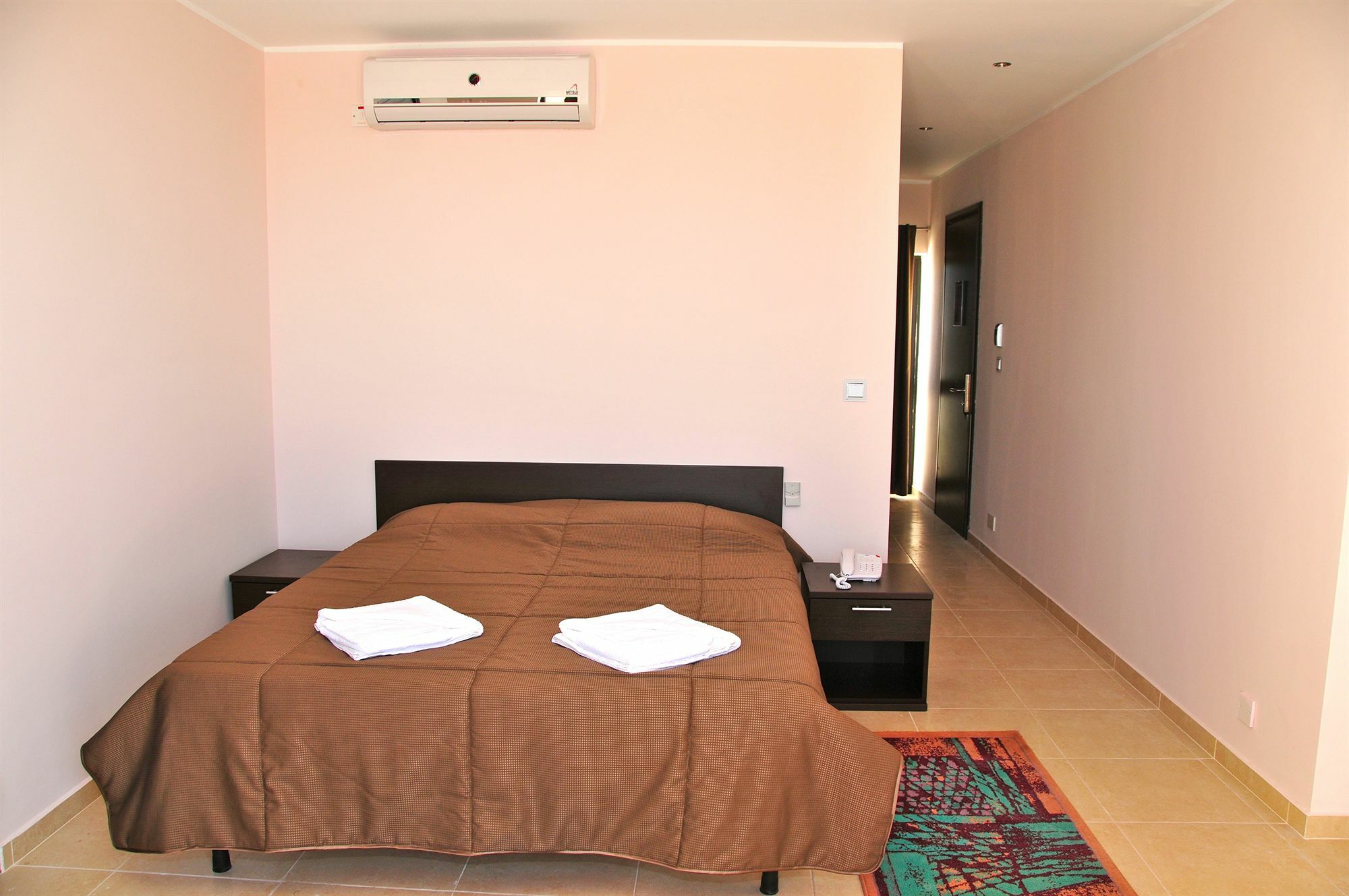 Sogdiana Guest House San Ġiljan Buitenkant foto